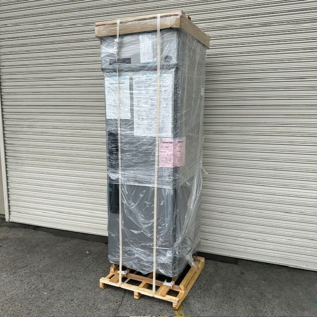 ≪yt1165ジ≫ Panasonic/パナソニック 業務用冷凍庫 現状品 リユースストレージ仙台 60113-01 新品・安心2年保証】パナソニック 縦型冷凍冷蔵庫 LVシリーズ SRR