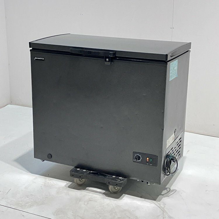 【店頭引き取り限定】DEVICESTYLE　ノンフロン冷凍庫　CDF-200A-HD　上開き式冷凍庫200L デバイスタイル 冷凍庫 CDF-200A-HD 2022年製 200L 【公式通販】