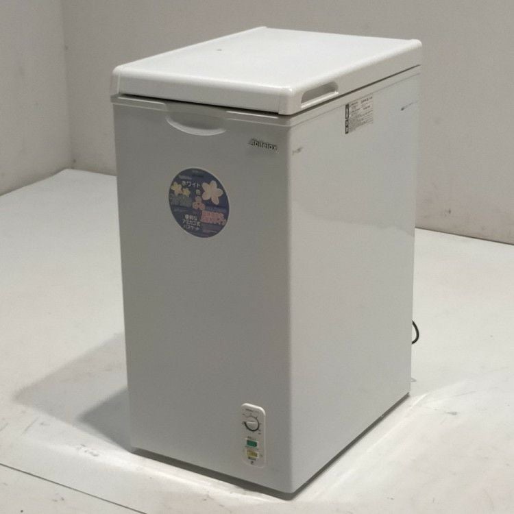 Abitelax家庭用冷凍庫　ACF-603C Amazon.co.jp: アビテラックス 上開き直冷式冷凍庫 ACF-603C : 大型家電