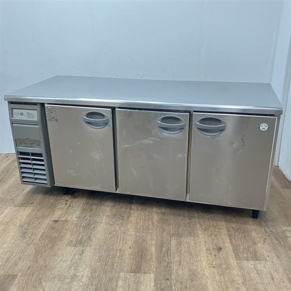 YRC-181PM2 フクシマ コールドテーブル冷凍冷蔵庫 幅1800×奥行600×高さ800mm 内装ステンレス鋼板 冷蔵2室冷凍1室　2019年　中古美品 フクシマガリレイ 冷凍冷蔵コールドテーブル YRW-181PM2 | 無限堂厨房