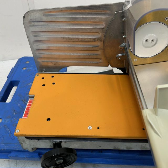 ハクラ精機 ALFA70 (パンスライサー)単相100V ハクラ精機 一枚切パンスライサー A-70 | 無限堂厨房ネットショップ