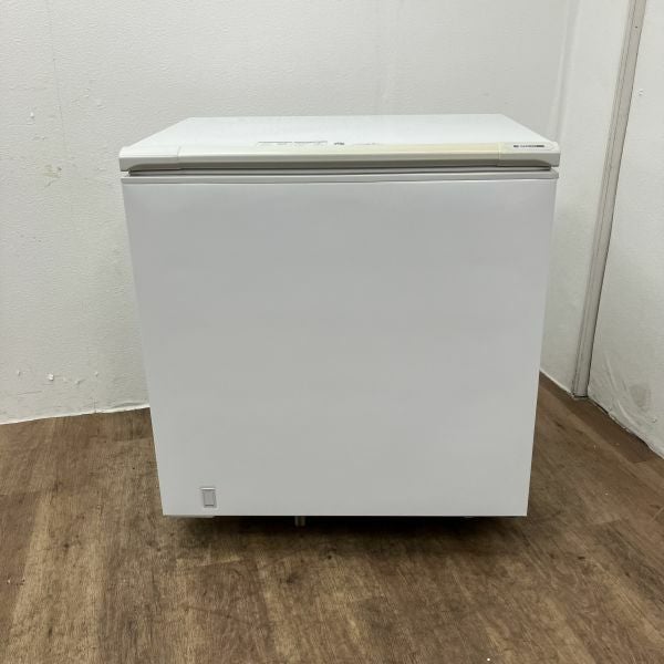 サンデン/SANDEN 業務用 チェストフリーザー 冷凍ストッカー 238L 店舗 厨房 SH-280XC 楽天市場】サンデン チェストフリーザー（238L） SH-280XE : 厨房機器