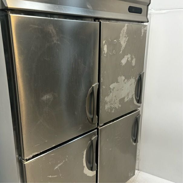 縦型冷凍冷蔵庫・URN-122PM6（冷蔵391L・冷凍391L） フクシマ 縦型4ドア冷凍冷蔵庫 URN-122PM6 1200×650×1950 中古厨房