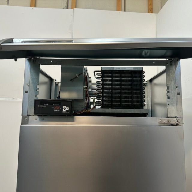 パナソニック 縦型冷凍庫 SRF-K761 | 無限堂厨房ネットショップ