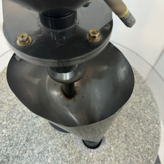 取引中 業務用 電動 石臼 製粉機 ミツカ K-36TS 引き取り限定　そば・パン・米粉 slide_HXxFEwvP.jpg