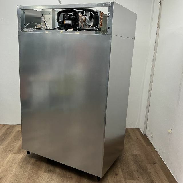 縦型冷凍庫（ホシザキ）HF-120A-1ML・2020年 HF-120A-1 業務用縦型冷凍庫 1台 ホシザキ 【通販モノタロウ】