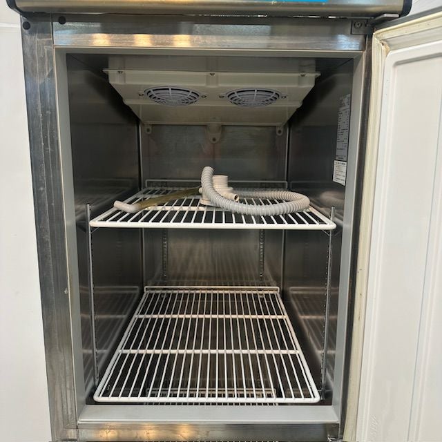 大和冷機 縦型冷蔵庫 231CD | 無限堂厨房ネットショップ