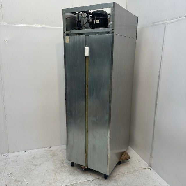 大和冷機 縦型冷蔵庫 231CD | 無限堂厨房ネットショップ
