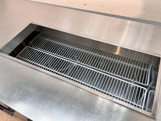 パナソニック サンドイッチ冷蔵コールドテーブル SUR-K1561SA ※備考欄