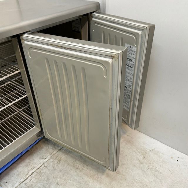 【HOSHIZAKI】 ホシザキ 台下恒温高湿庫 テーブル型恒温高湿庫 単相100V CT-180SNF-ML 2015年製 HOSHIZAKI】 ホシザキ 台下恒温高湿庫 テーブル型恒温高湿庫 単相100V