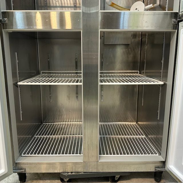大和冷機 縦型冷凍冷蔵庫 333YS1-EC | 無限堂厨房ネットショップ