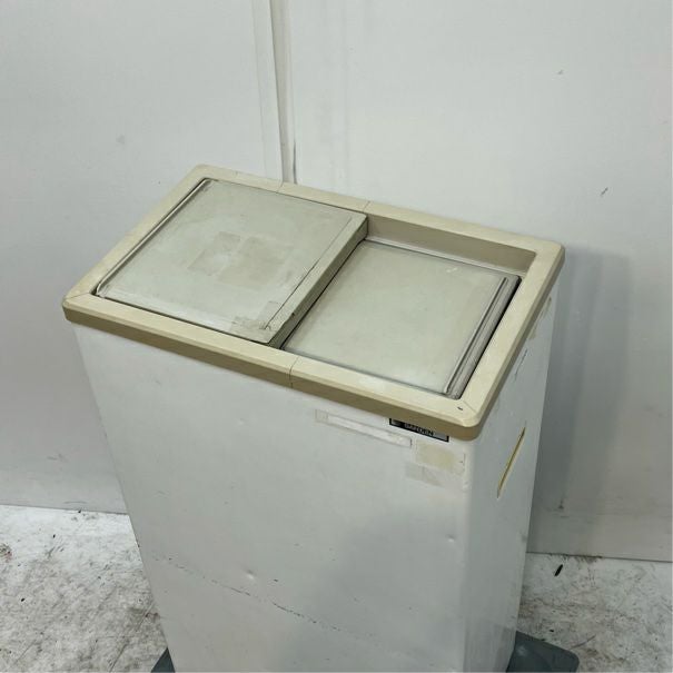 特別価格!! 中古品 2010年製 サンデン 46L 冷凍ストッカー PF-057X-B 冷凍庫 冷凍ケース 楽天市場】pf－057x－b 冷凍ストッカー サンデンの通販