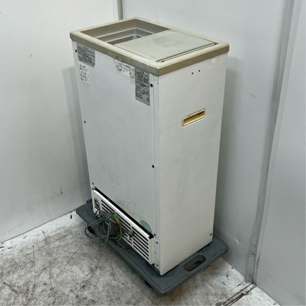 サンデン 冷凍ストッカー PF-057X | 無限堂厨房ネットショップ