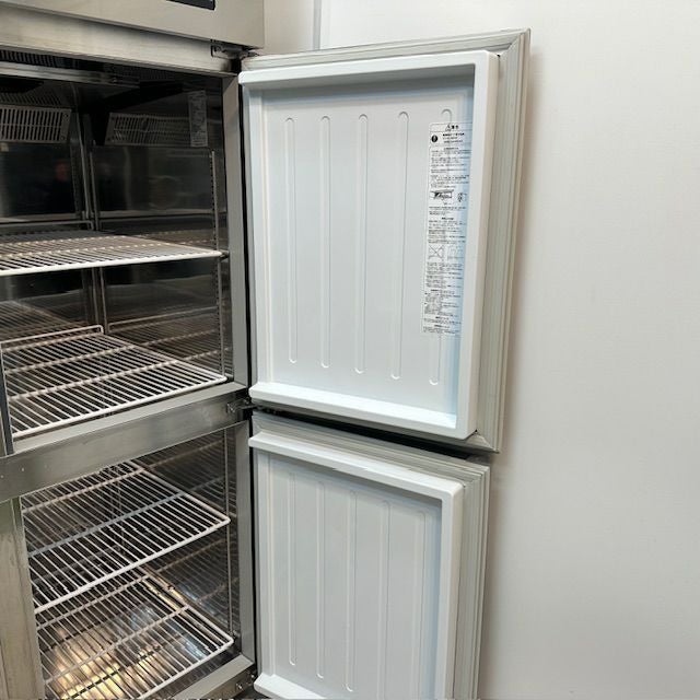 フジマック 業務用冷蔵庫 FR1280J 単相100V 大型 縦型 冷蔵庫 厨房機器 業務用冷蔵庫・冷凍庫・冷凍冷蔵庫｜機能性と美しさ、さらに省エネ・省