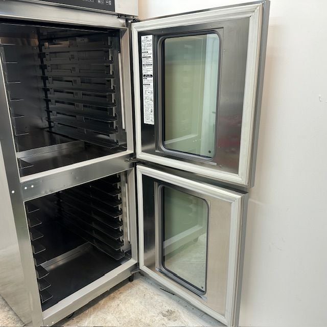 ドウコンデイショナー　HDC-32D2A3 ホシザキ　三相 200V 動作確認済み　引き取り歓迎 HDC-32D2A3 ホシザキ ドウコンディショナー 2室独立制御 欧州天板仕様