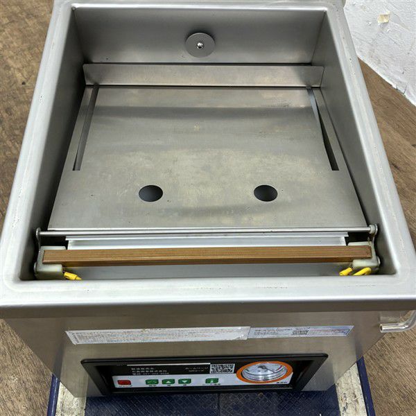 石島商事 真空包装機 SK-300H 2022年製 店舗 厨房 業務用 中古 石島商事株式会社 真空包装機 SK-300H（傾斜底型） 真空包装機 | 製品