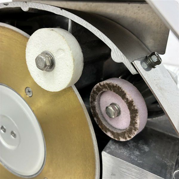 ハクラ精機 パンスライサー AT700z 2022年製 使用極小 パン屋さん ハクラ精機 パンスライサー AT700Z | 無限堂厨房ネットショップ