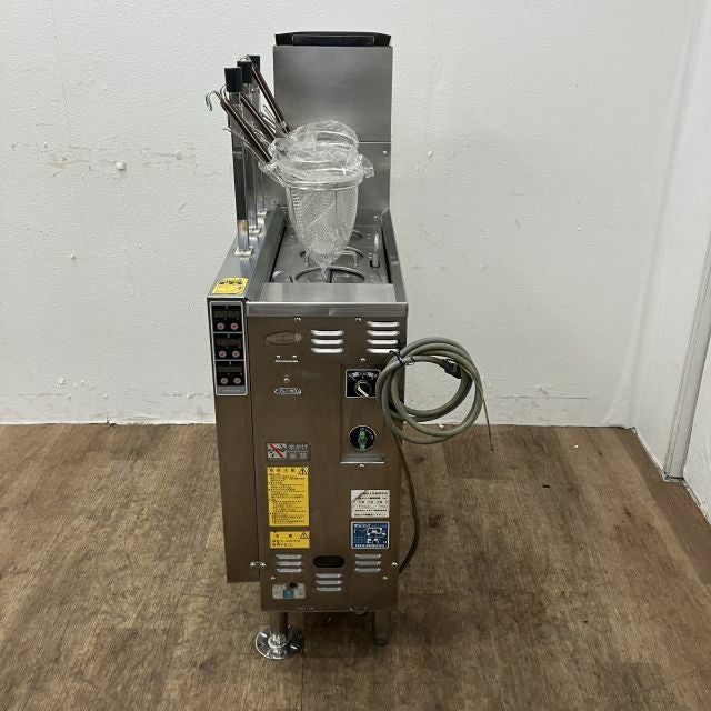 日本洗浄　自動ゆで麺機　角かご2リフト U M401R ジャンク品 日本洗浄機 ゆで麺機 | ユナ厨房