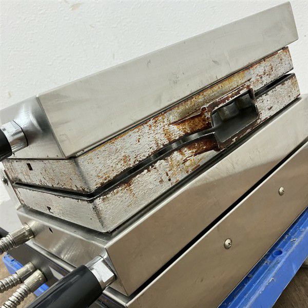 サンテック ベビーカステラ焼成器 MSP-200-DX | 無限堂厨房ネットショップ