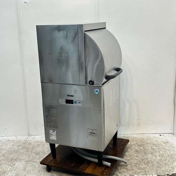 大和冷機 業務用食器洗浄機 DDW-DE6 50Hz専用 3相200V 2023年製 DDW-DE6(13-60H) ダイワ冷機工業 業務用食器洗浄機 ドアタイプ食器洗浄