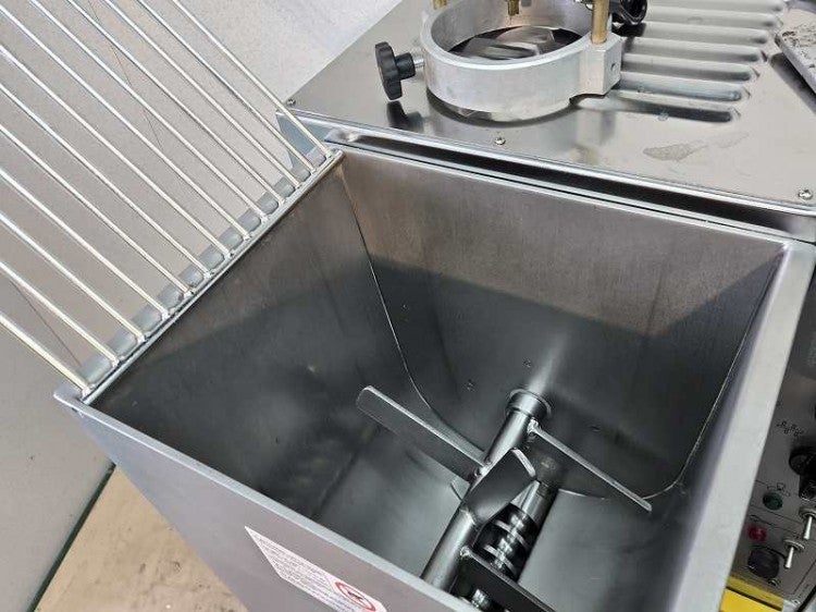 BOTTENE 生パスタ製麺機 PMR96 ※60Hz西日本専用 | 無限堂厨房ネット