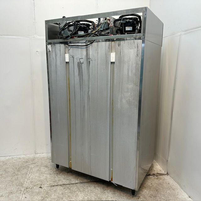 2018年製　大和冷機 縦型冷凍冷蔵庫 423S1-EC 大和冷機 縦型冷凍冷蔵庫 423S1-EC | 無限堂厨房ネットショップ