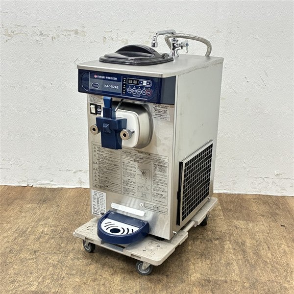 日世 ソフトクリームマシーン NA-1412AE 100V 日世 ソフトクリームサーバー NA-1412AE | 無限堂厨房ネットショップ