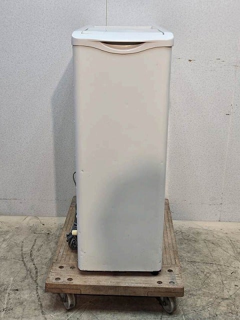 サンヨー　SANYO 冷凍ストッカー フリーザー SCR-S63 62L 動作品 サンヨー SANYO 冷凍ストッカー フリーザー SCR-S63 62L 動作品 【公式