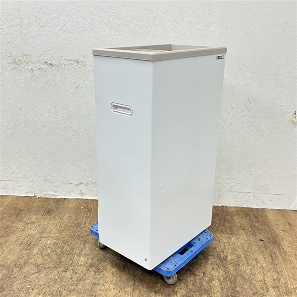 サンデン 冷凍ストッカー PF-057W | 無限堂厨房ネットショップ