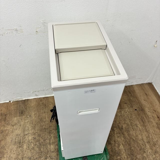 サンデン 冷凍ストッカー PF-057XE | 無限堂厨房ネットショップ