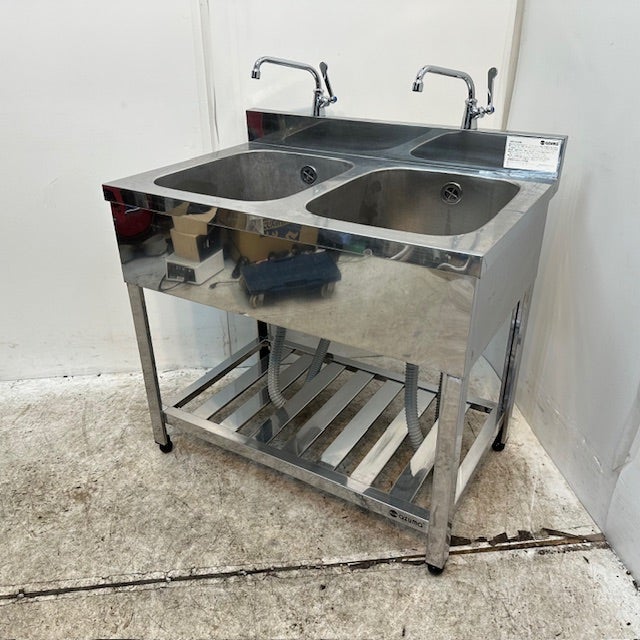 ⭐︎中古品　2槽シンク　850×650×800mm　厨房用品⭐︎ 中古】 A06291 2槽シンク 台付き(右) W1300xD500xH800(+150)mm