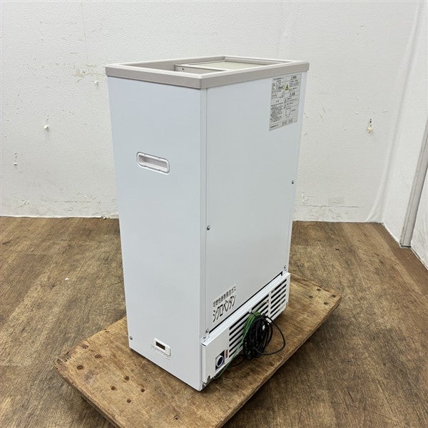 ☆工場整備品☆サンデン 冷凍ストッカー ホワイト サンデン SH-700XE|跳ね上げ扉タイプ|チェストストッカー|冷凍