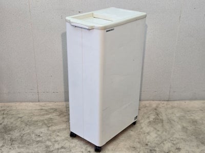 パナソニック 冷凍ストッカー SCR-S45 | 無限堂厨房ネットショップ