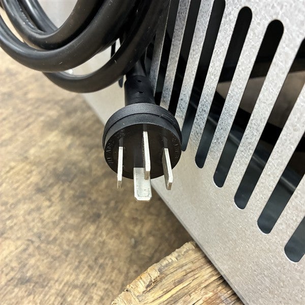 大和冷機 リーチイン冷蔵ショーケース 403BU-EC | 無限堂厨房ネット