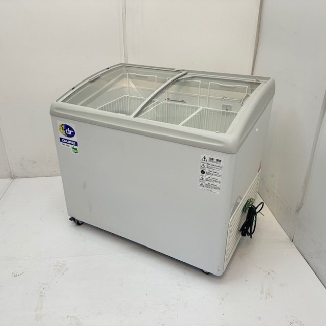 ダイレイ 無風冷凍ショーケース RIO-100e | 無限堂厨房ネットショップ