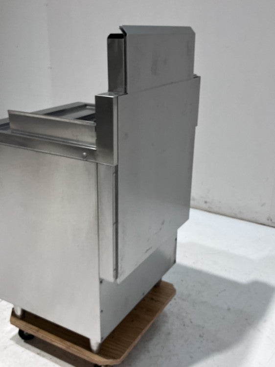 リサイクル品　ステンレスガス台　　タニコーＷ６００✕Ｄ６００✕Ｈ６５０ｍｍ　　　　　Ｎー３５８ タニコー 作業台 W600×D600×H800mm 業務用 ステンレス キッチン