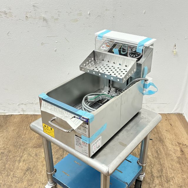 ☆中古品 マルゼン卓上電気フライヤー MEF-M8T 8L 100V 2018年製 揚げもの 厨房機器☆ マルゼン（MARUZEN） MEF-M8T 電気ミニフライヤー 卓上タイプ 卓上