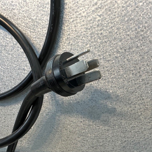大和冷機 リーチイン冷蔵ショーケース 613KDP6-EC | 無限堂厨房ネット