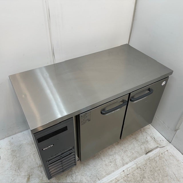 【厨房】 2020年製 フクシマガリレイ 業務用 センターフリー 台下冷蔵庫 コールドテーブル 【LRC-120RM-F】 冷機器(冷蔵庫_冷凍庫_製氷機等) | 横型冷蔵庫 | フクシマガリレイ