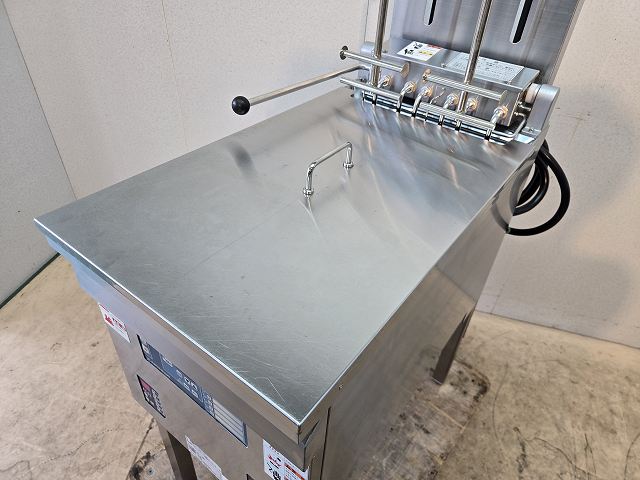 ニチワ 電気フライヤー SEF-22K-2LSP | 無限堂厨房ネットショップ