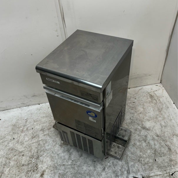 パナソニック 25kg製氷機 SIM-S2500 | 無限堂厨房ネットショップ