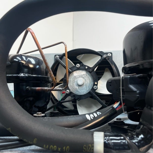 フクシマガリレイ 縦型冷凍庫(ジョッキクーラー) ARN-124FMD(改) ※備考