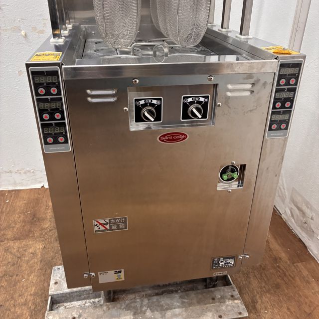 日本洗浄機 電気自動ゆで麺器 UM651E | 無限堂厨房ネットショップ