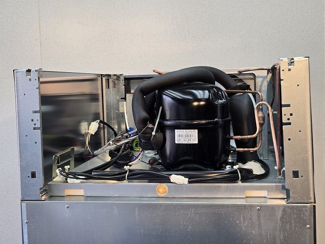 ホシザキ 縦型冷凍庫 HF-63LA | 無限堂厨房ネットショップ