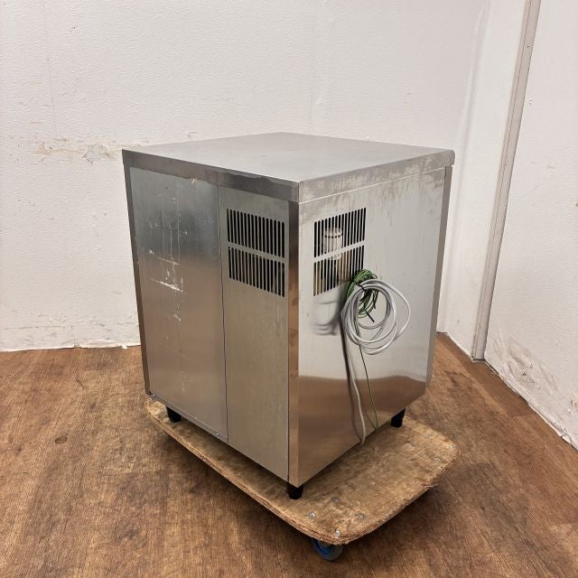 ホシザキ 100kgチップアイスメーカー CM-100K | 無限堂厨房ネットショップ