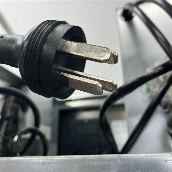 大和冷機 縦型冷蔵庫 403YCD-EX | 無限堂厨房ネットショップ