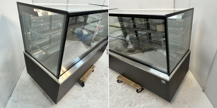 保坂製作所 対面冷蔵ショーケース | 無限堂厨房ネットショップ