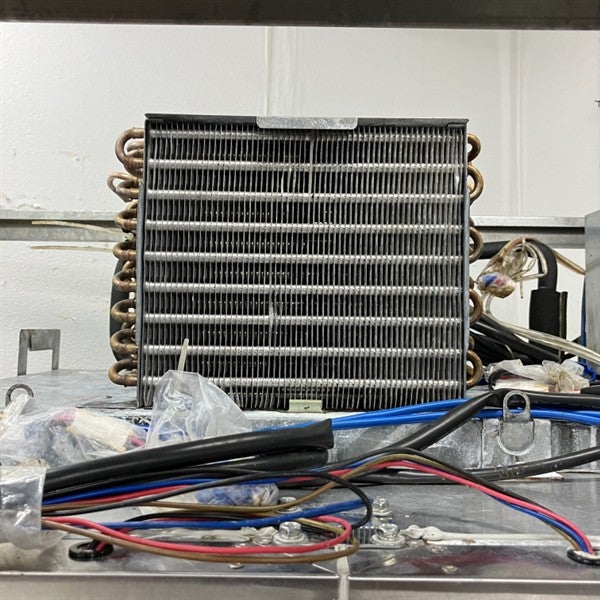 大和冷機 縦型冷蔵庫 423CD-PL-EC | 無限堂厨房ネットショップ