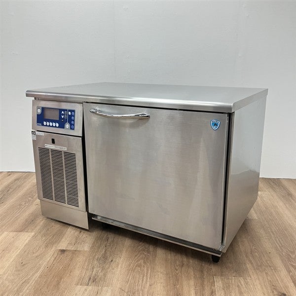 2019年製 ダイワ ブラストチラー DBC-060H3 本州四国九州送料無料➁ 大和冷機 ブラストチラー DBC-060H3 | 無限堂厨房ネットショップ