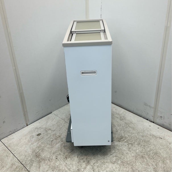 サンデン 冷凍ストッカー PF-070W | 無限堂厨房ネットショップ